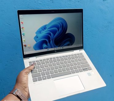 Hp EliteBook 1030G3/8th gen/Intel Core i7 /16gb ram /512gb ssd