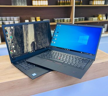 LENOVO X1 CARBON i5 6th 8/256