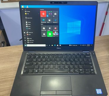 Dell 5300 i5 8th 8/256 Touchscreen