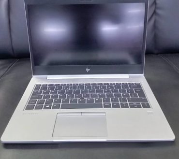 Hp EliteBook 830G5/8th gen/Intel Core i5/8gb ram/256gb ssd/13.3 inches