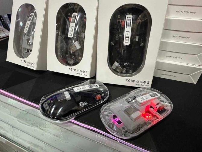 Rechargeable Bluetooth Mouse works with 2 computers simultaneously