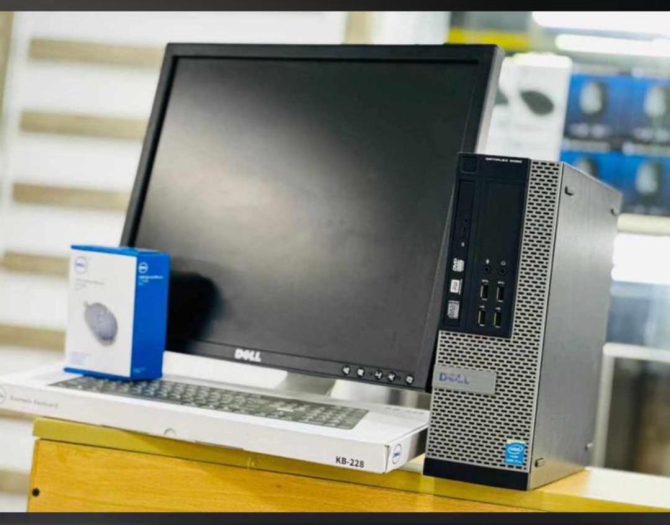 Desktop Intel core I5 4gb ram 500hdd Complete Set