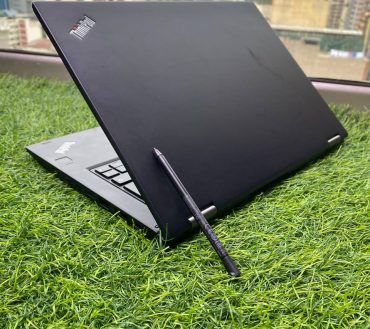 Lenovo yoga L370 Intel core I5 8gb ram 256 SSD storage Touch screen $ X360