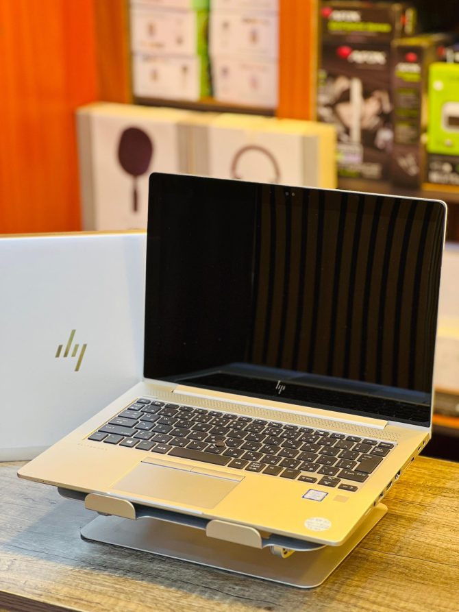 HP Elitebook 830 G5 8th gen Intel core I5 8gb ram 256 ssd storage