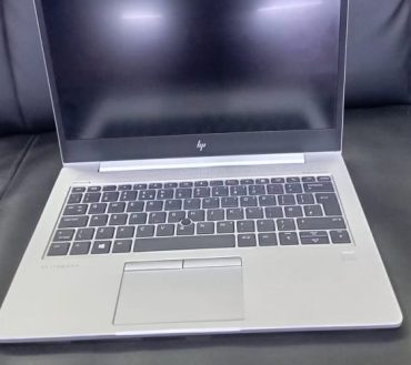 HP elitebook 735 G5 8gb/256ssd