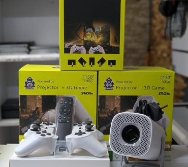 ANDROID PORTABLE PROJECTOR