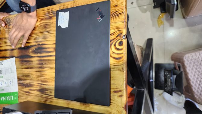 Lenovo x1 carbon Intel Core i7 16gb ram 512gb ssd storage - Image 2