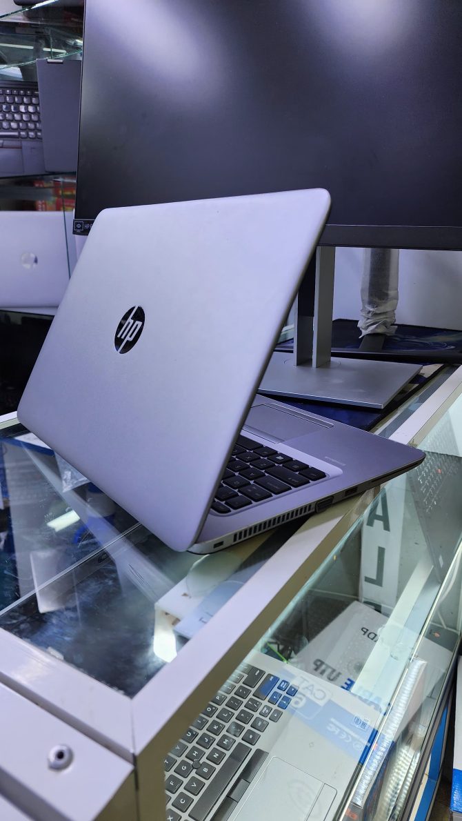 HP EliteBook 840 G4 - Image 2