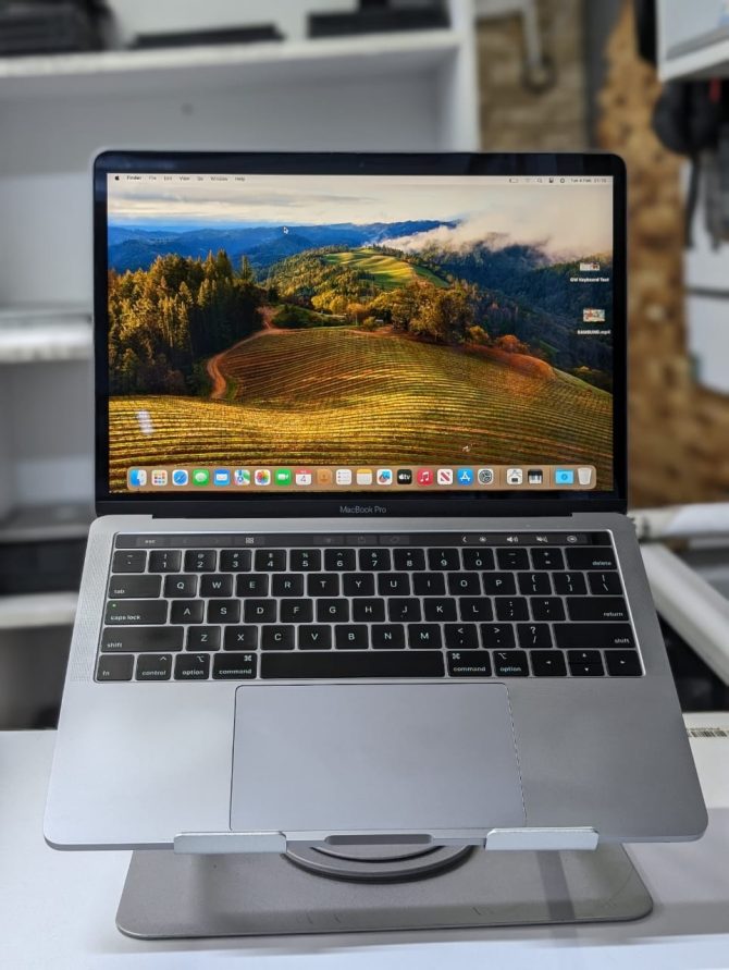 Apple Macbook Pro 2019 13inch (A1989)  i7 16GB 256SSD