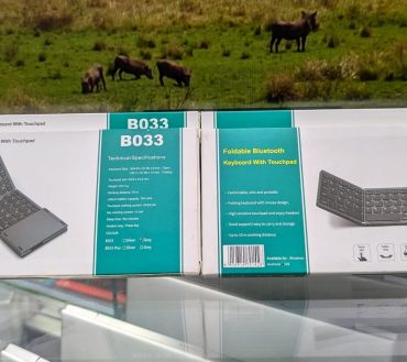 B033 Bluetooth Keyboard With TouchPad
