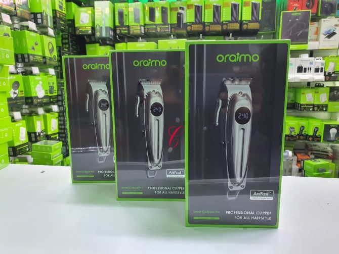 Oraimo Smart Clipper Pro OCL-550 professional cordless hair clipper