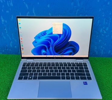 HP EliteBook 1040 G8 x360 Touch Intel Core i7 11th Gen16GB RAM 512GB SSD
