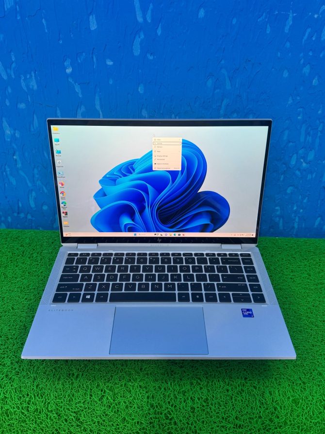 HP EliteBook 1040 G8 x360 Touch Intel Core i7 11th Gen16GB RAM 512GB SSD
